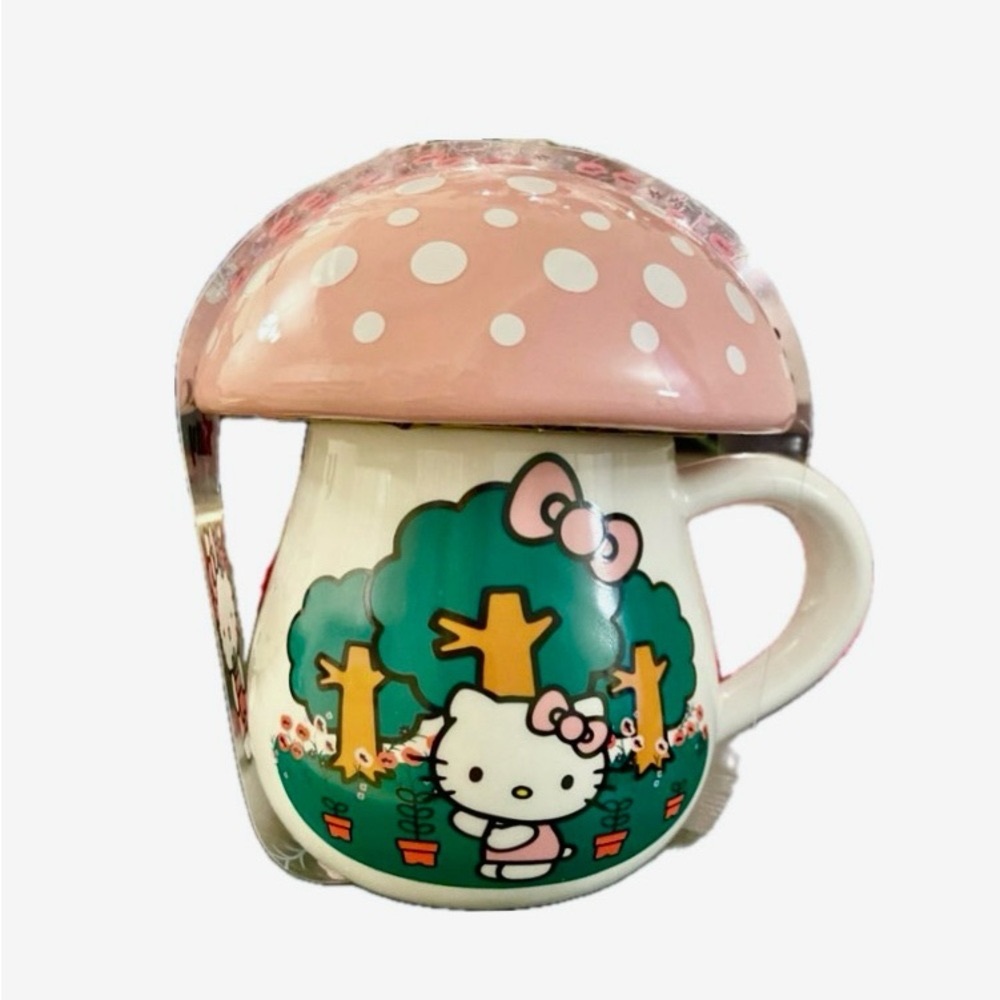 HELLO KITTY mushroom mug